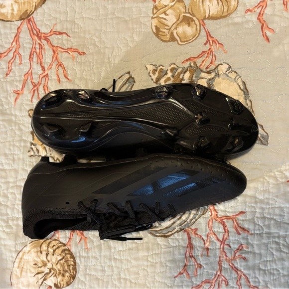 adidas Black Men's Athletic Shoes - Picture 3 of 4